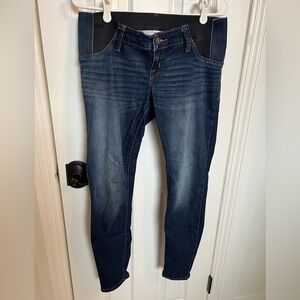 Isabel maternity skinny jeans with side panel expansion